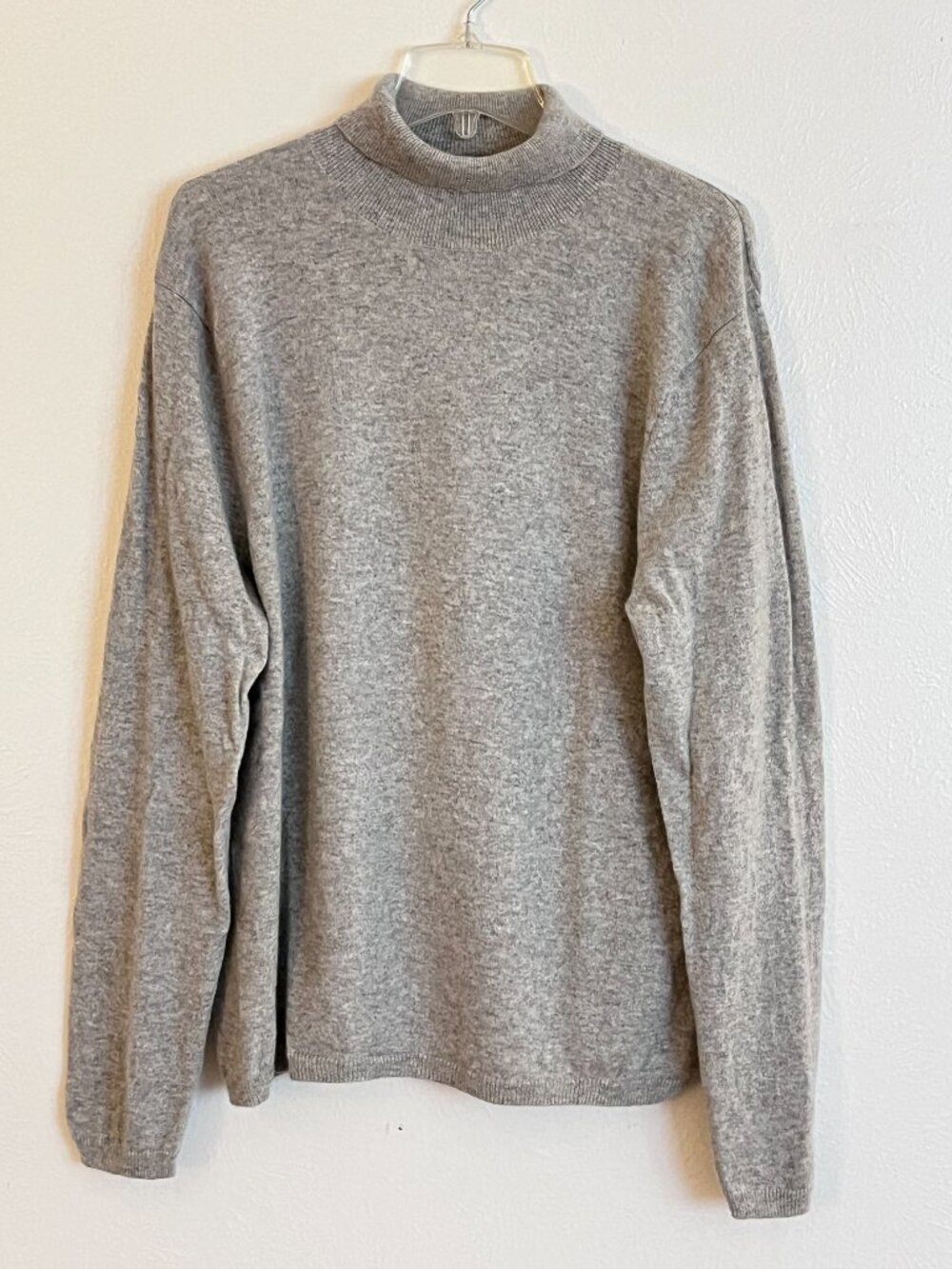 Prive Women's Gray 100% Cashmere Turtleneck Sweater XL Minimalist Quiet Luxury